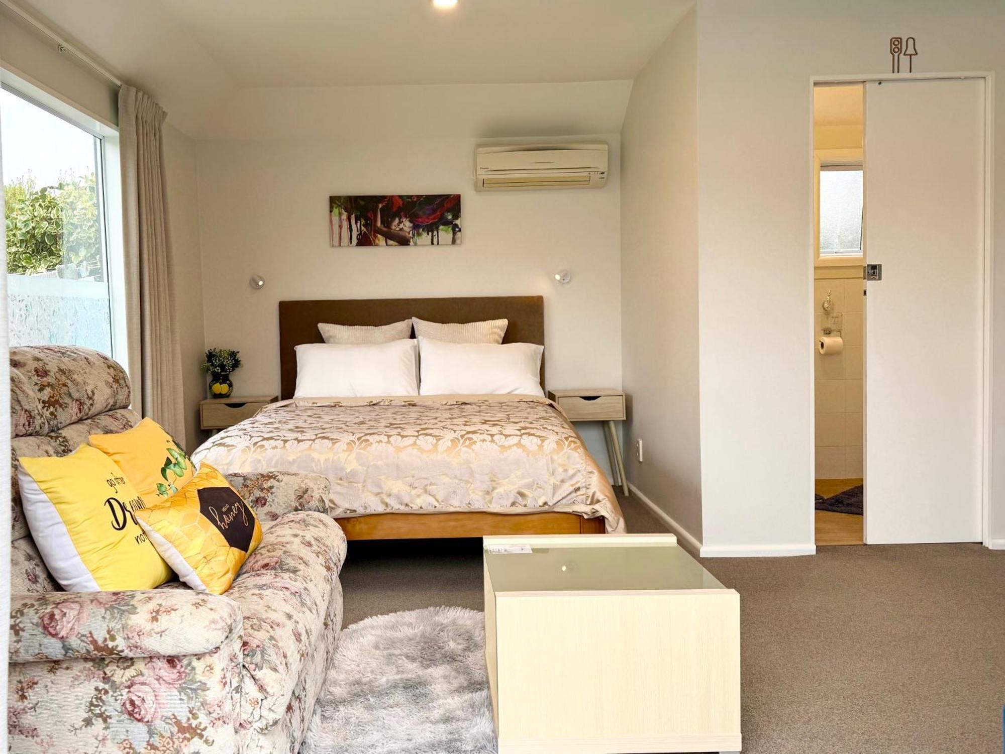 Cozy And Sunny Room Near City To Seapath Christchurch Exterior photo
